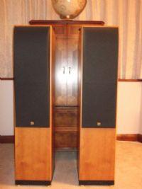 KEF Reference Model Two
