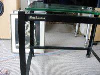 Mana mini table