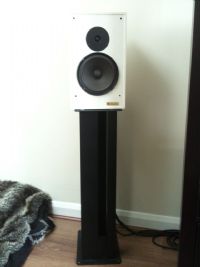 Audio Note AX-Two in White
